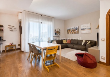 Saronno, Lombardia, 2 Stanze da Letto Stanze da Letto, 3 Stanze Stanze,1 BagnoBathrooms,Appartamento,Vendita Usato,0,3499 Saronno, Lombardia, 2 Stanze da Letto Stanze da Letto, 3 Stanze Stanze,1 BagnoBathrooms,Appartamento,Vendita Usato,0,3499