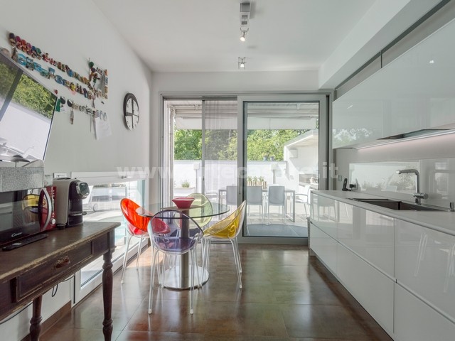 Busto Garolfo, Lombardia 20038, 3 Stanze da Letto Stanze da Letto, 4 Stanze Stanze,2 BathroomsBathrooms,Villa,Vendita Usato,0,3513