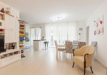 Saronno, Lombardia, 2 Stanze da Letto Stanze da Letto, 3 Stanze Stanze,2 BathroomsBathrooms,Appartamento,Vendita Usato,0,3523 Saronno, Lombardia, 2 Stanze da Letto Stanze da Letto, 3 Stanze Stanze,2 BathroomsBathrooms,Appartamento,Vendita Usato,0,3523