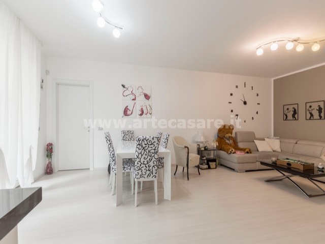 Saronno, Lombardia, 2 Stanze da Letto Stanze da Letto, 3 Stanze Stanze,2 BathroomsBathrooms,Appartamento,Vendita Usato,0,3523